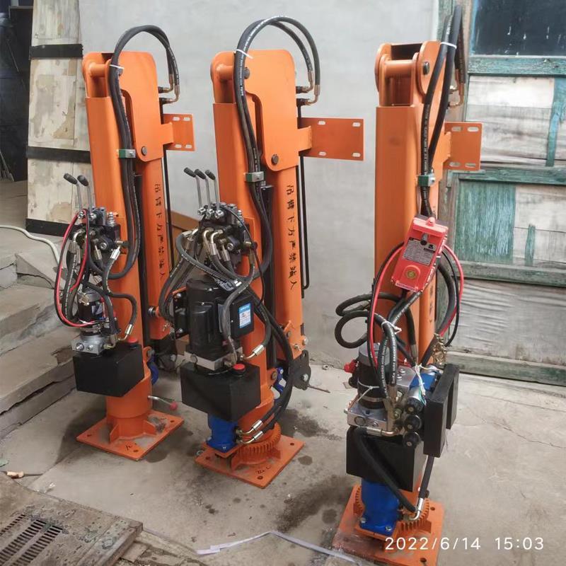 江阳区重汽蓝牌随车吊 3.2吨 国六动力强 液压驱动 农用自卸起重机